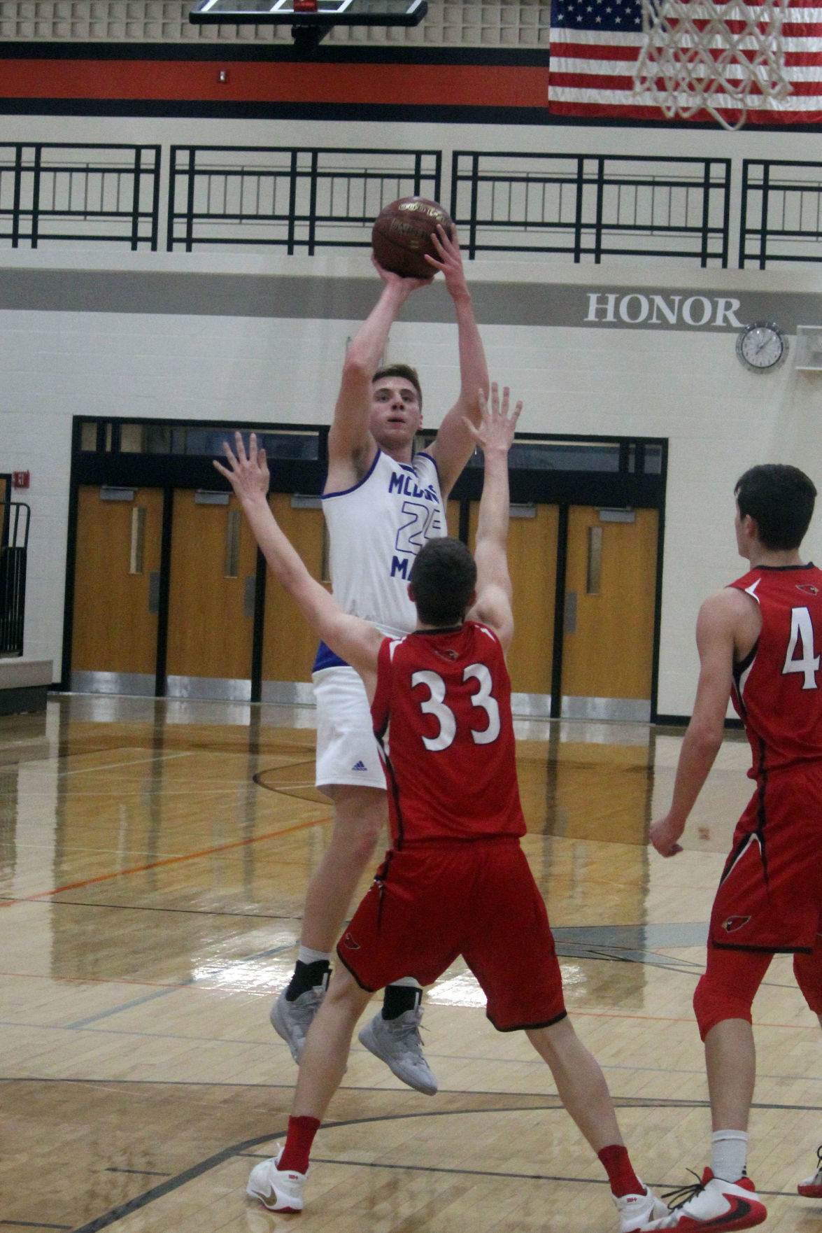 McDonell vs Thorp boys basketball at Osseo 3-12-20